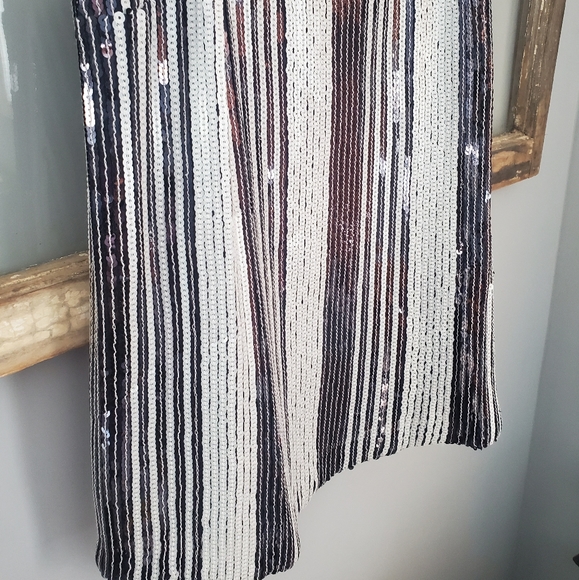 Guess Sequined Striped Tank - Picture 5 of 15